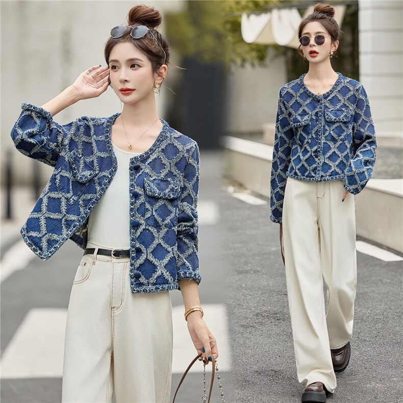 2025年秋季时尚潮流，女装牛仔外套，浪花E族（衣布洛）