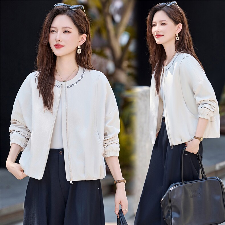 撞色刺绣圆领短外套女2025秋季新款小个子休闲百搭超好看夹克上衣，女装短外套，鑫鑫美