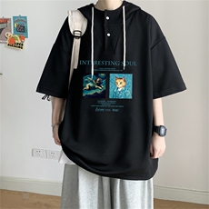 黑色