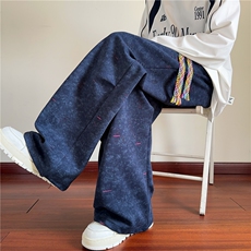 藏青色