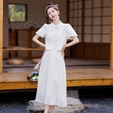 温柔绝美白色刺绣套装连衣裙女2024夏季新款盘扣衬衣半身裙两件套，女装套装/套裙，慧尚依恋