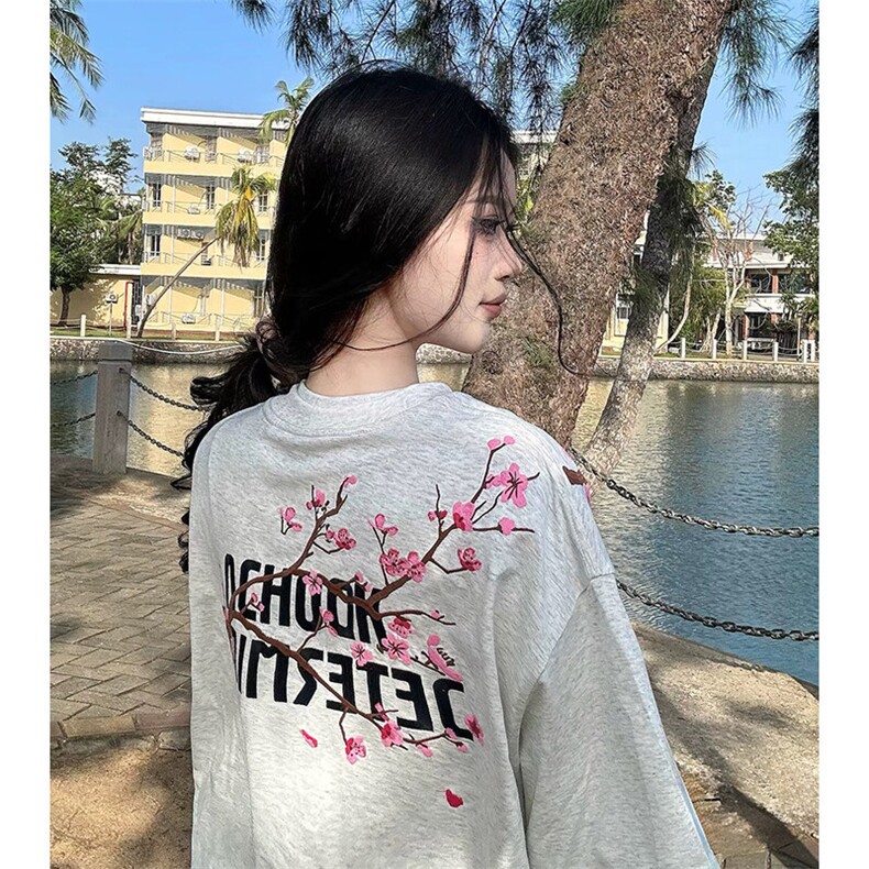 万针全刺绣工艺抖音得物高品质260克重磅纯棉双纱美式高街短袖T恤图片