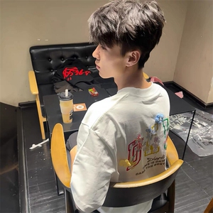 万针全刺绣工艺抖音得物高品质260克重磅纯棉双纱美式高街短袖T恤图片