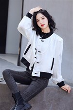秋季休闲短外套女新款2022大码时尚复古民族风小个子修身夹克现货，女装短外套，一安秀