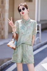 新中式欧根纱刺绣套装女2024夏季新款名媛气质盘扣上衣短裤两件套，女装套装/套裙，伊仟回