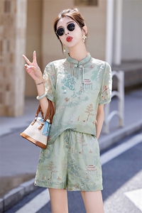 新中式欧根纱刺绣套装女2024夏季新款名媛气质盘扣上衣短裤两件套图片