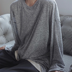 灰色