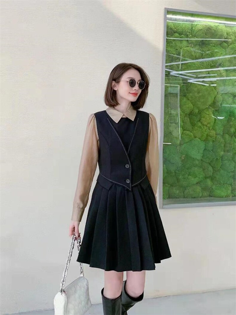 〈现货〉连衣裙，女装连衣裙，伊娜蕾尔