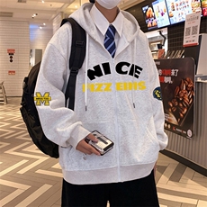 白灰色