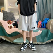 灰色