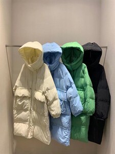 长款大口袋羽绒服图片