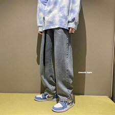 浅蓝色