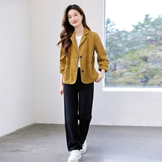 早春短款外套女2025新款灯芯绒高级感上衣长袖时尚气质休闲小西装，女装短外套，涵誉