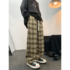 黄色