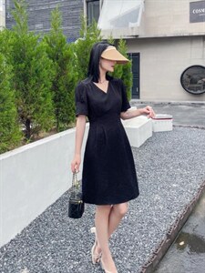 气质修身显瘦连衣裙订制材质图片