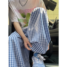 蓝色