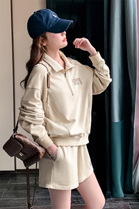韩系休闲运动风卫衣套装女2025春季新款学院风减龄阔腿短裤两件套图片