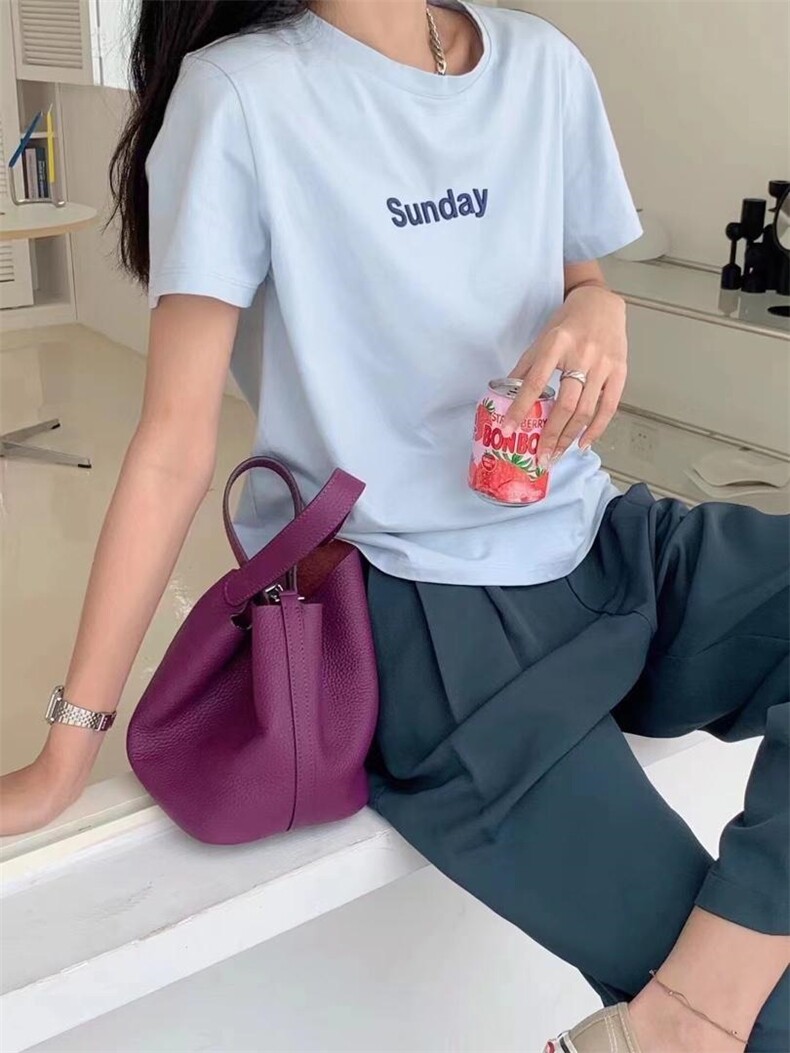 【】字母烫图T恤，女装T恤，里奈(5F)