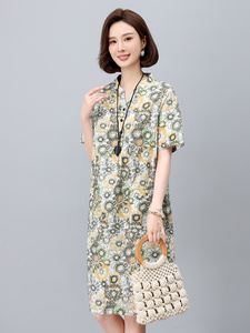 碎花连衣裙2025新款夏季纯棉超火宽松显瘦直筒裙中年妈妈休闲裙子图片