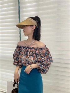 夏季新品 碎花上衣可两穿图片