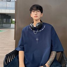 藏青色