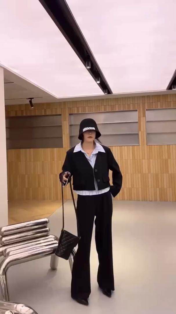 2023春装新款韩版女装套装西装假两件，女装职业装，泰靡(2F)