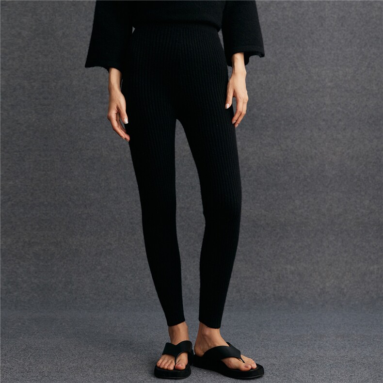 2025舒适百搭秋季新款软糯舒适紧身小脚裤,女装休闲裤,五色羊羊绒