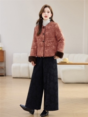 现货主推2025年冬装新款羽绒服复古提花加绒加厚套装女休闲阔腿裤，女装羽绒服，璐依舞