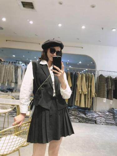 秋款上新 马甲小半曲，女装马夹，雪莉雷拉