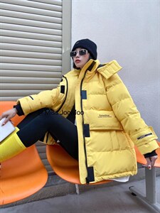 时尚潮流超大口袋一手长工装羽绒服图片