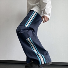 藏青色