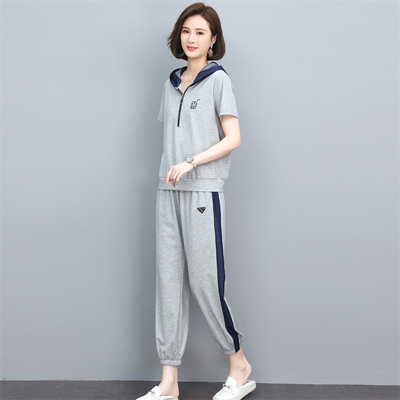 2022夏季新款简约气质连帽时尚撞色休闲舒适两件套,女装套装/套裙,忆绮罗