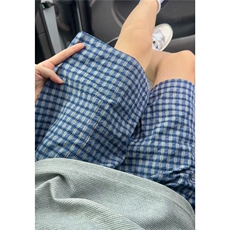 蓝色