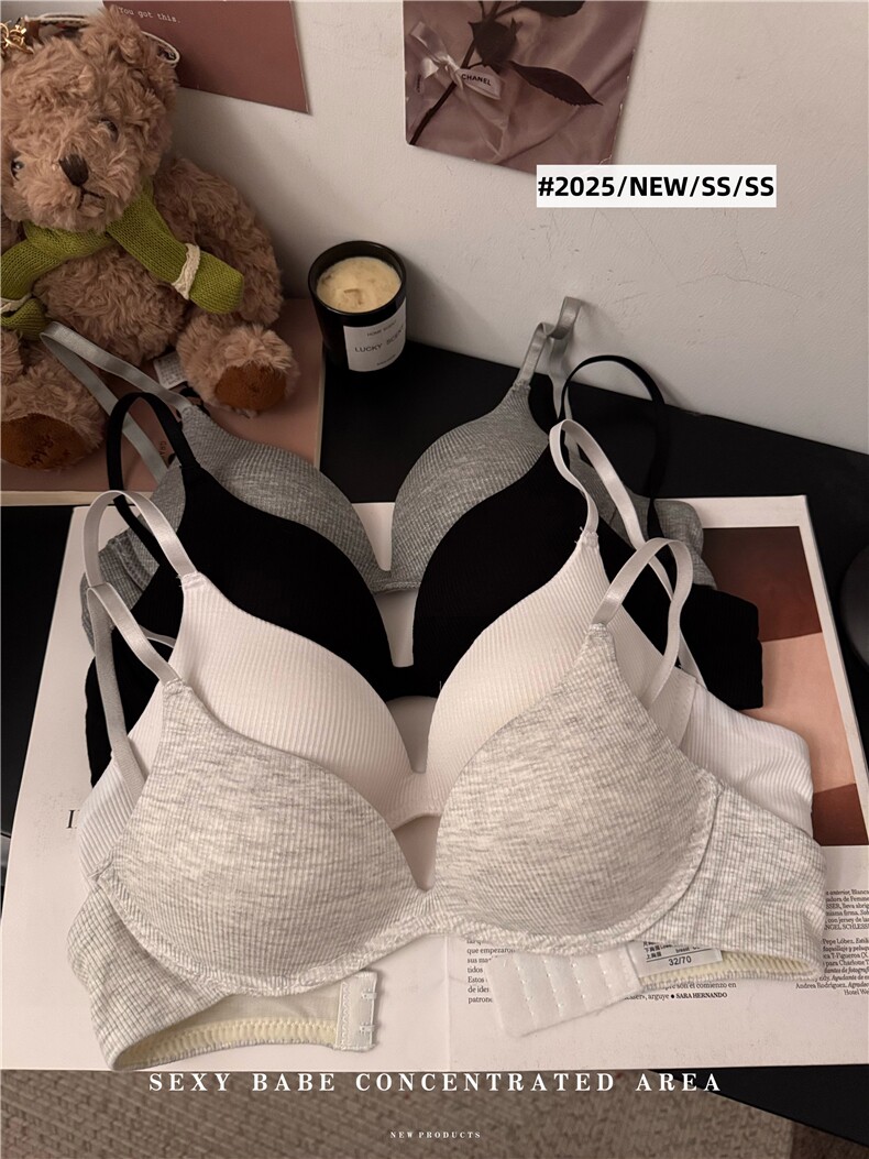 内衣女无痕小胸显大文胸无钢圈聚拢无肩带透气少女文胸罩，文胸，梦白服饰厂