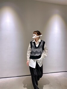 牦牛绒马甲图片