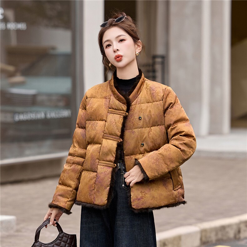 新中式G风羽绒服女2025冬新款今年流行水貂毛短款外套,女装羽绒服,伊仟回