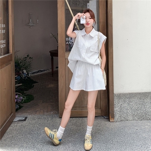 休闲风时尚套装夏季无袖套装学院风纯欲辣妹风脏脏风小香风气质图片