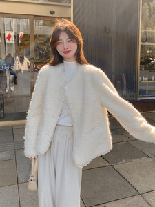 韩版减龄蕾丝边羊羔毛外套女2025年冬季新款显瘦加厚短款皮毛一体图片