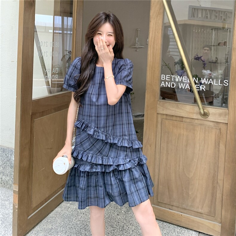 韩系复古蓝色格纹泡泡袖连衣裙女夏季2025新款甜美减龄显瘦蛋糕裙,女装连衣裙,1C130