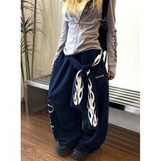 藏青色