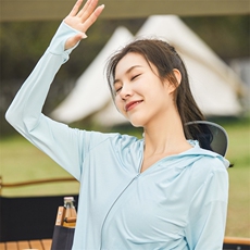 女款浅蓝
