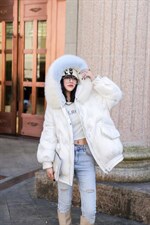 卡菲莱95白鸭绒配段染大狐狸毛领可拆卸重工亮，其它，卡菲莱