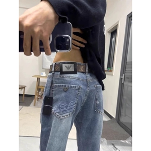 1506/QT10530/P47秋冬款修身微弹高端装柔软舒适弹力小直筒牛仔裤图片