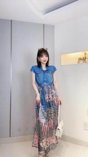 牛奶拼接雪纺连衣裙，女装连衣裙，衣香丽舍