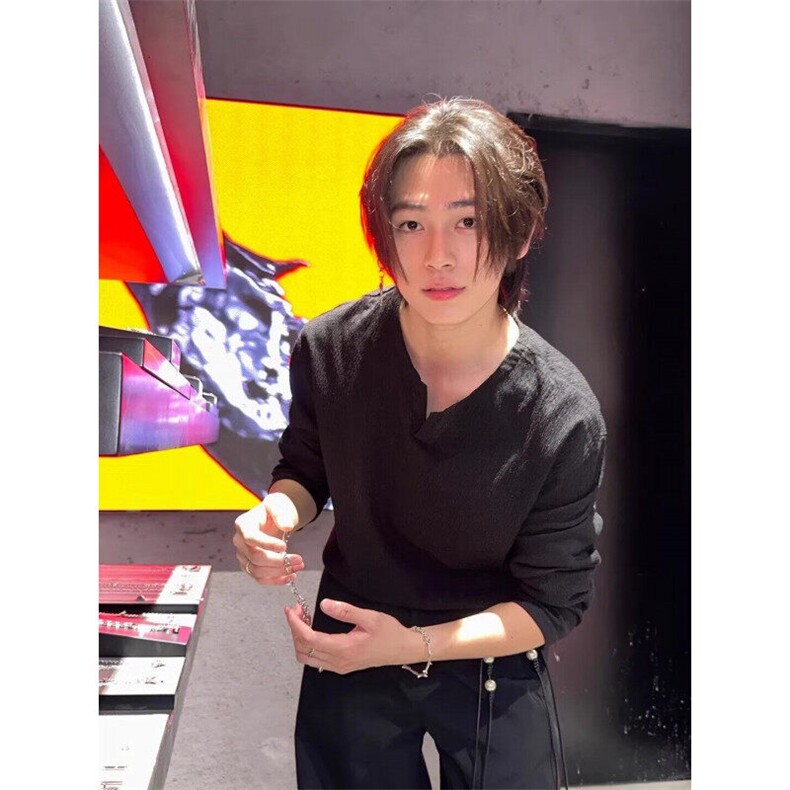 港风v领卫衣男春秋季条纹慵懒风肌理感宽松休闲内搭打底衫长袖t恤,男装T恤,星座506A