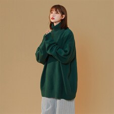 墨绿色