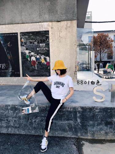 现货，神T，简单大方款拿货就补，，女装，ZYDZ在依店主