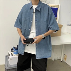 浅蓝色