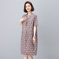 纯棉碎花连衣裙女夏2025新款中年妈妈宽松大码遮肚子显瘦减龄裙子，女装连衣裙，依恋蒂丝