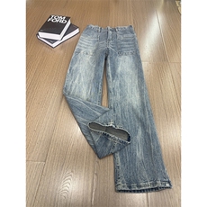 蓝色